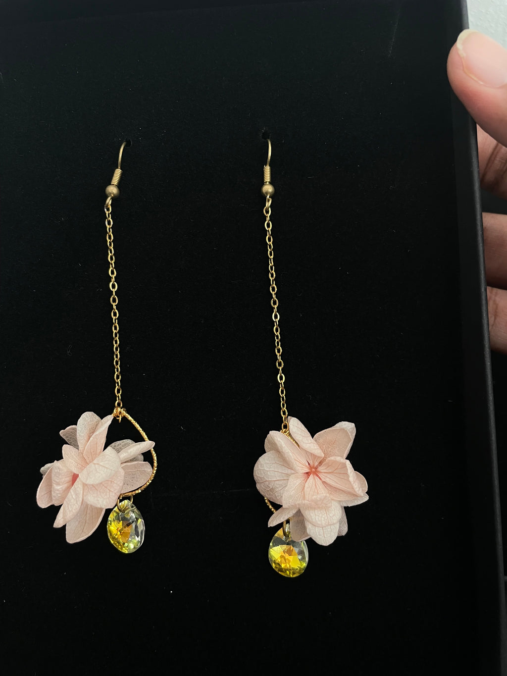 Boucle d’oreille goutte - cristal/ rose